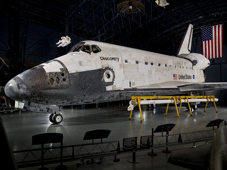 Space Shuttle Discovery’s $85 Million Move Ignites Debate