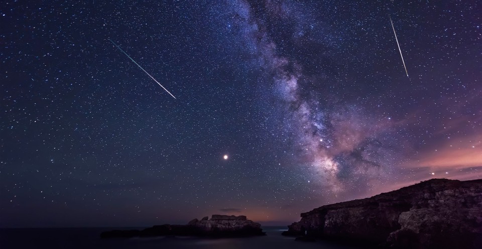 Halley’s Comet’s Annual Gift: Orionid Meteor Shower Begins, Peak Under New Moon