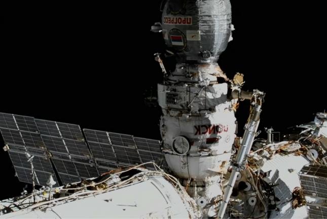 Russian EVA Success: Semiconductor Experiment Online, HDTV Jettisoned.