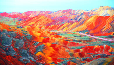 Nature’s Wonder: The Kaleidoscopic Majesty of Zhangye Danxia
