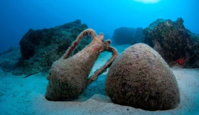 Beneath the Waves, a Lost World: 140,000-Year-Old Civilization and Its Giant Inhabitants Unearthed