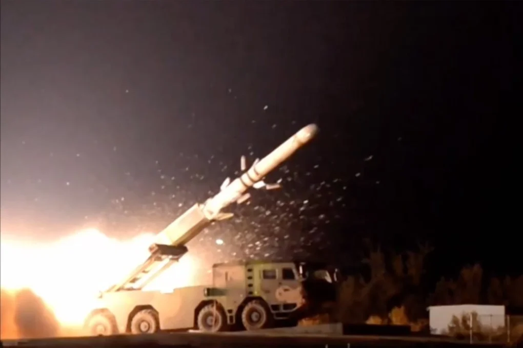 China Unveils Long-Range Hypersonic Air-to-Air Strike Capability
