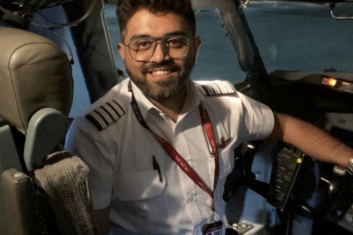 Terror in the Skies: Heroic Captain Smit Foils Midair Hijack Attempt