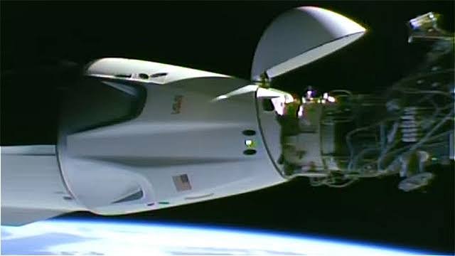 SpaceX Dragon Docks with ISS in Under 8 Hours, Setting New U.S. Speed Record