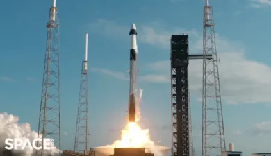 SpaceX Falcon 9 Sends 6,300 Pounds of Supplies to International Space Station