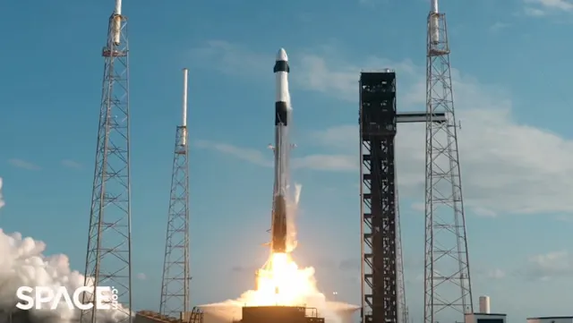 SpaceX Falcon 9 Sends 6,300 Pounds of Supplies to International Space Station